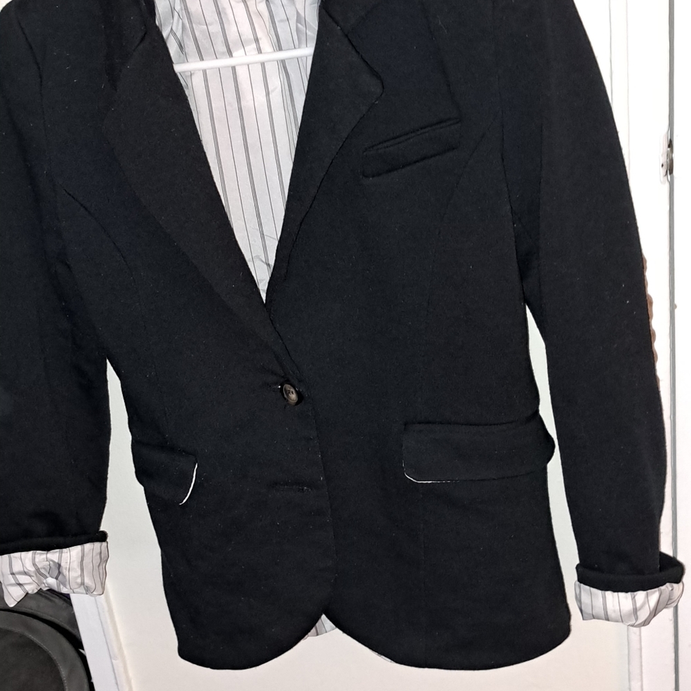 Forever21 Women's Black Blazer with elbow patches *size 10*
